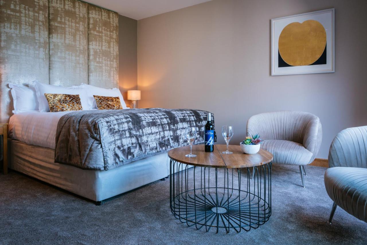 Wineport Lodge Glasson Bagian luar foto