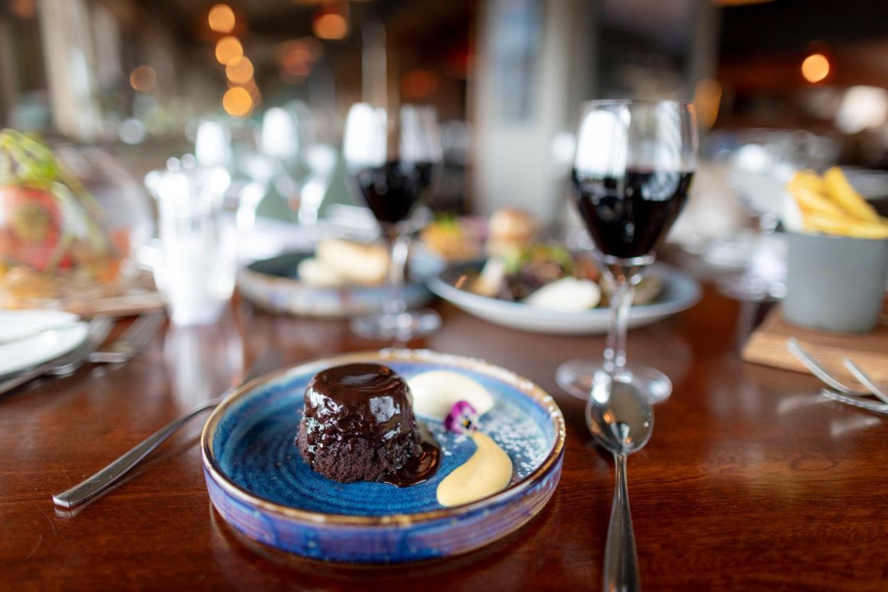 Wineport Lodge Glasson Bagian luar foto