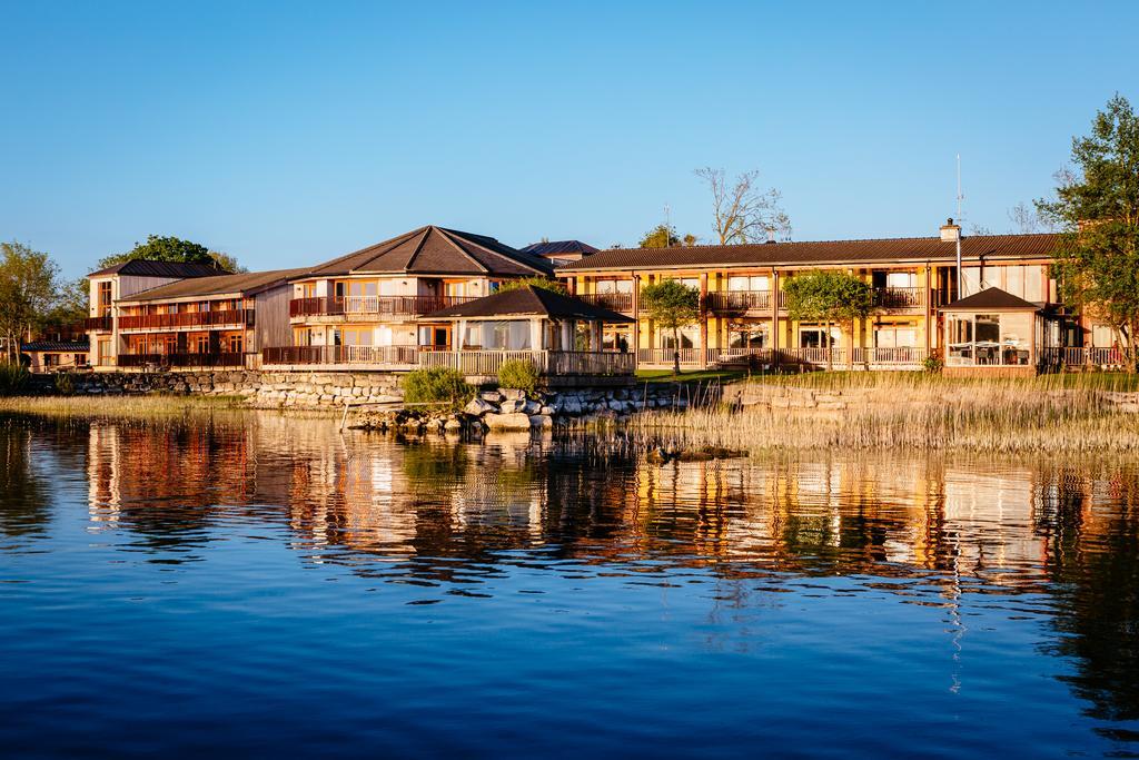 Wineport Lodge Glasson Bagian luar foto
