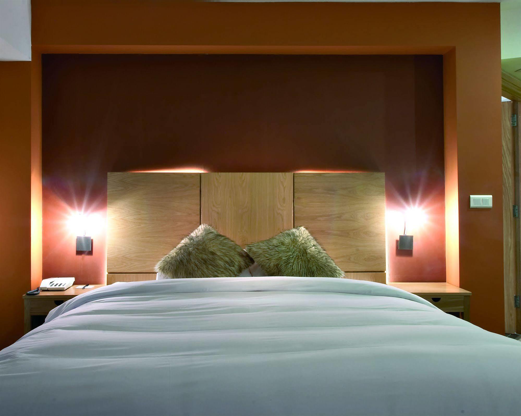 Wineport Lodge Glasson Bagian luar foto